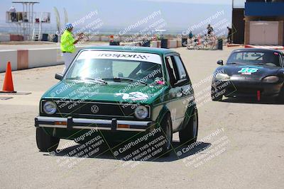 media/Apr-30-2022-CalClub SCCA (Sat) [[98b58ad398]]/Around the Pits/